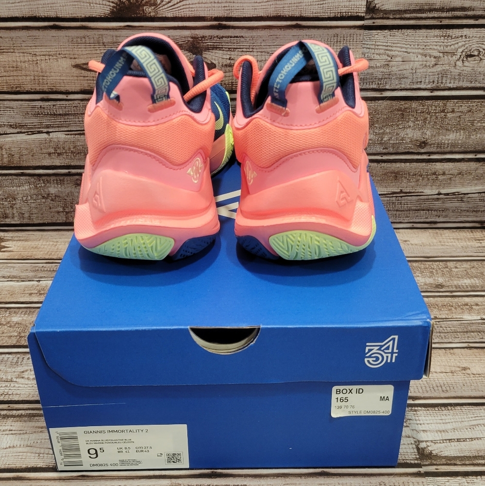 NEW Men's Nike Giannis Immortality 2 The Wonder - Picture 7 of 11